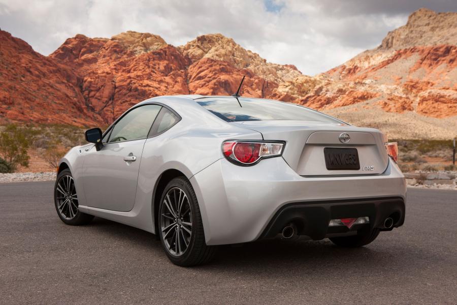  Scion FR-S 2013 года  (фото 106 из 192)